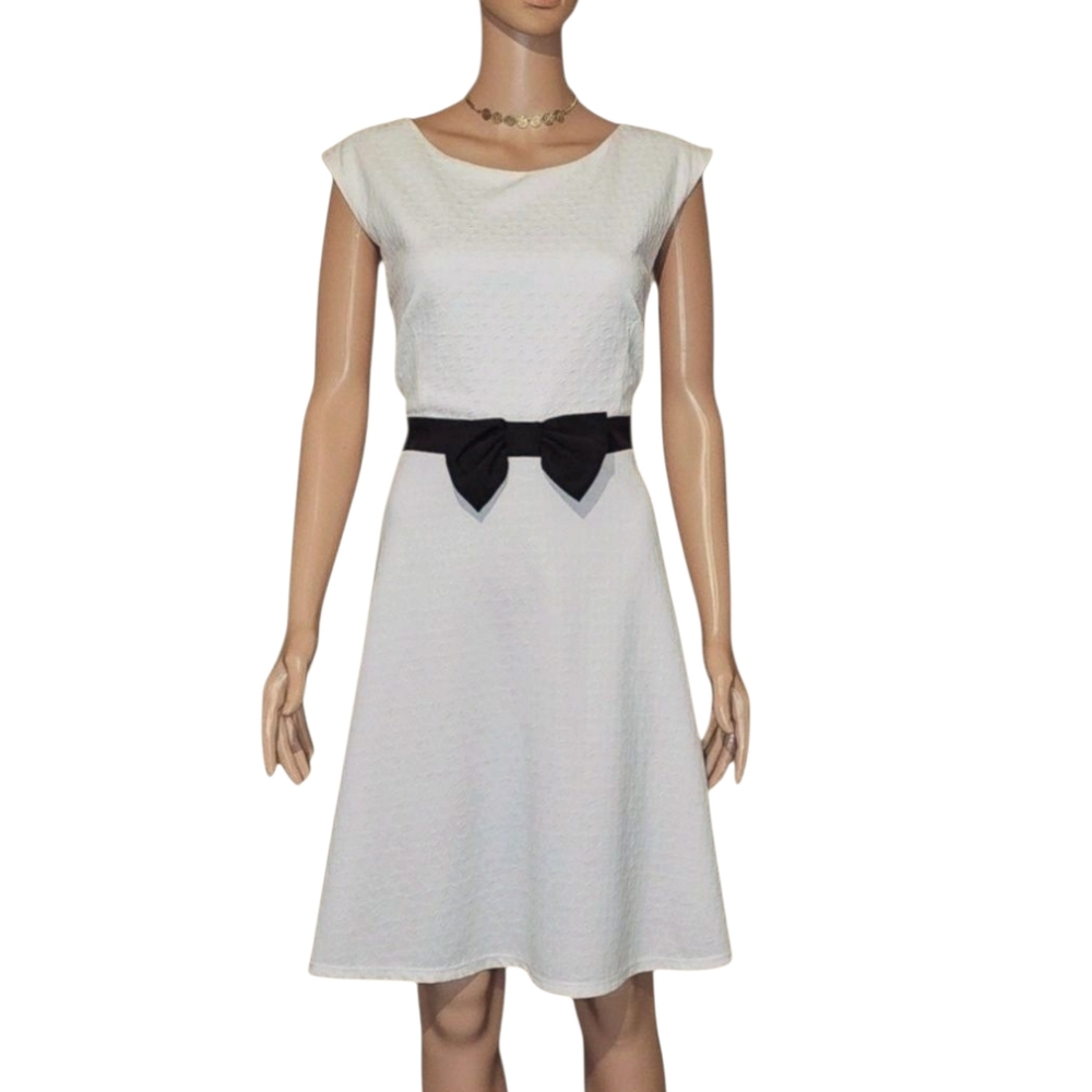 NWT Maurices Textured Bow Front Dress